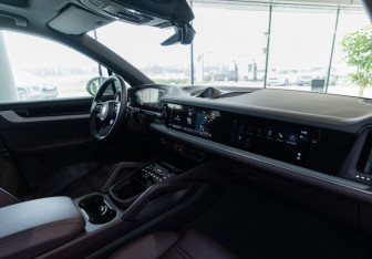 Новый Porsche Cayenne 2024 (44 фото)