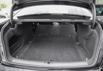 Подержанный автомобиль Audi A6 Sedan 2020 года (36 фото)