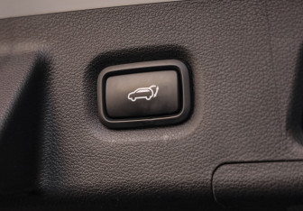 Подержанный автомобиль Hyundai Santa Fe 2021 года (32 фото)