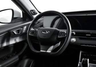 Подержанный автомобиль Chery Tiggo 7 Pro Max 2023 года (17 фото)