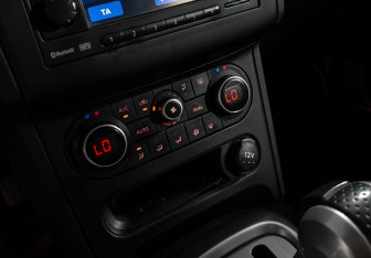 Подержанный автомобиль Nissan Qashqai 2012 года (17 фото)