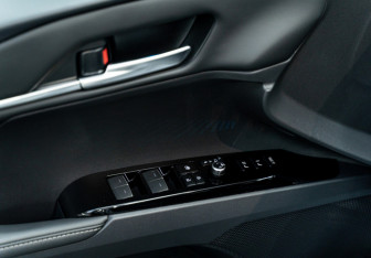 Новый Toyota Camry Sedan 2025 (11 фото)