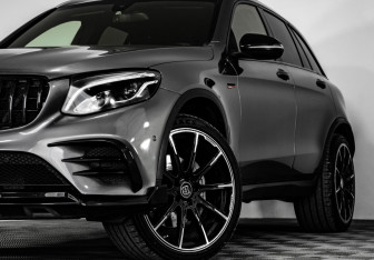 Подержанный автомобиль Mercedes-Benz GLC AMG 2016 года (2 фото)