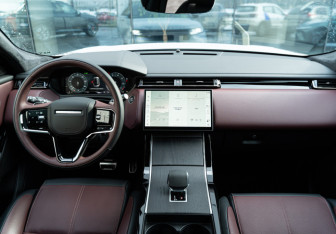 Новый Land Rover Range Rover Velar 2025 (9 фото)