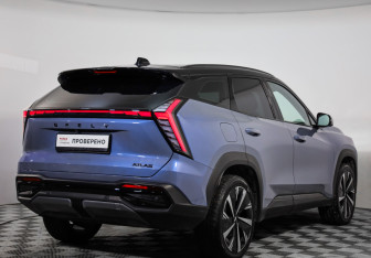 Подержанный автомобиль Geely Atlas 2024 года (5 фото)