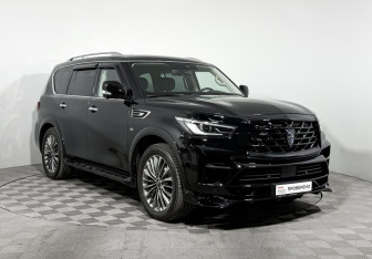 Подержанный автомобиль Infiniti QX80 2018 года (3 фото)