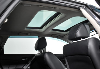 Подержанный автомобиль Nissan Murano Suv 2015 года (18 фото)