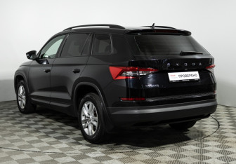 Подержанный автомобиль Skoda Kodiaq 2020 года (7 фото)