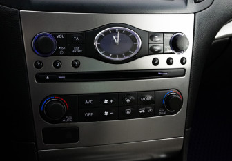 Подержанный автомобиль Infiniti G Sedan 2012 года (15 фото)