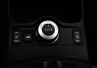 Подержанный автомобиль Nissan X-Trail 2016 года (17 фото)