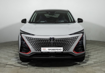 Подержанный автомобиль Changan UNI-T 2021 года (2 фото)