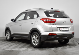 Подержанный автомобиль Hyundai Creta 2018 года (7 фото)