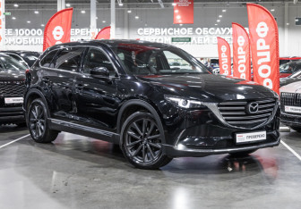 Подержанный автомобиль Mazda CX-9 2018 года (5 фото)