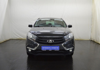 Подержанный автомобиль LADA (ВАЗ) XRAY 2017 года (2 фото)