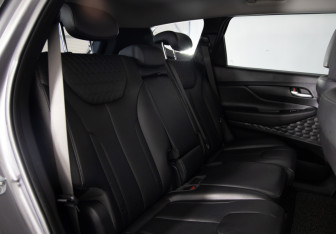 Подержанный автомобиль Hyundai Santa Fe 2020 года (12 фото)