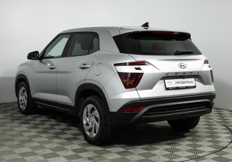 Подержанный автомобиль Hyundai Creta 2021 года (7 фото)