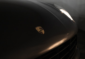 Подержанный автомобиль Porsche Macan 2017 года (35 фото)