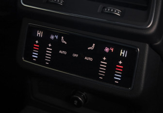 Подержанный автомобиль Audi A6 Wagon 2019 года (32 фото)