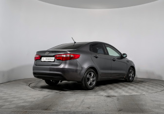 Подержанный автомобиль Kia Rio Sedan 2012 года (5 фото)
