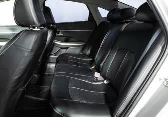 Подержанный автомобиль Hyundai Sonata 2020 года (10 фото)