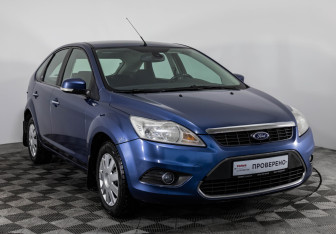 Подержанный автомобиль Ford Focus Hatchback 2008 года (3 фото)