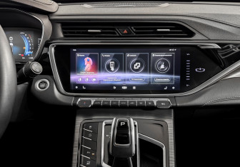 Подержанный автомобиль Geely Atlas Pro 2023 года (16 фото)