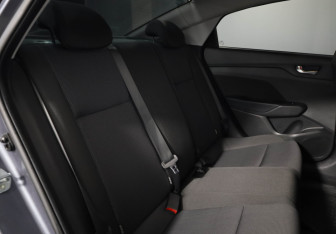 Подержанный автомобиль Hyundai Solaris Sedan 2021 года (19 фото)