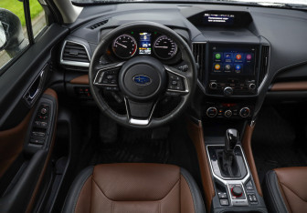 Подержанный автомобиль Subaru Forester Suv 2024 года (12 фото)