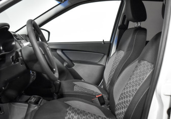 Подержанный автомобиль LADA (ВАЗ) Granta Wagon 2023 года (10 фото)