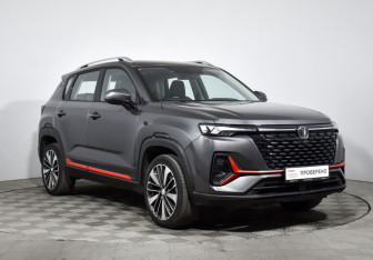 Подержанный автомобиль Changan CS35PLUS 2023 года (3 фото)