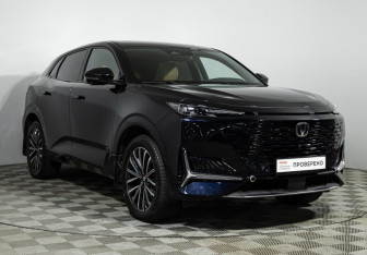 Подержанный автомобиль Changan UNI-K 2023 года (3 фото)