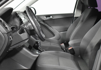 Подержанный автомобиль Volkswagen Tiguan 2014 года (10 фото)