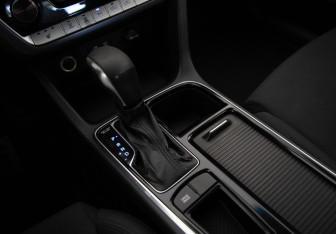 Подержанный автомобиль Hyundai Sonata 2019 года (14 фото)