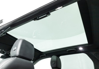 Подержанный автомобиль Land Rover Discovery Sport 2019 года (15 фото)