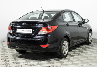 Подержанный автомобиль Hyundai Solaris Sedan 2011 года (5 фото)