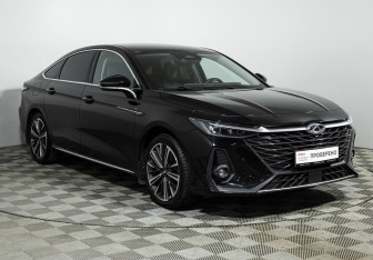 Подержанный автомобиль Chery Arrizo 8 2023 года (3 фото)