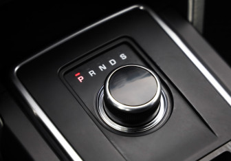 Подержанный автомобиль Land Rover Discovery Sport 2017 года (21 фото)