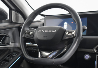 Подержанный автомобиль Exeed TXL 2023 года (14 фото)