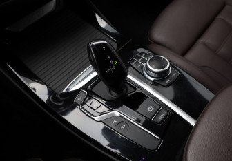 Подержанный автомобиль BMW X3 2021 года (20 фото)