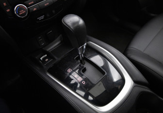 Подержанный автомобиль Nissan X-Trail 2020 года (12 фото)