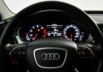 Подержанный автомобиль Audi A6 Sedan 2014 года (15 фото)