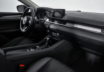 Подержанный автомобиль Mazda 6 Sedan 2020 года (10 фото)