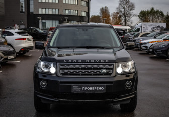 Подержанный автомобиль Land Rover Freelander 2013 года (3 фото)