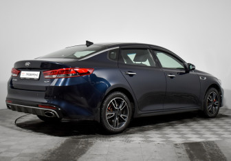 Подержанный автомобиль Kia Optima Sedan 2016 года (5 фото)