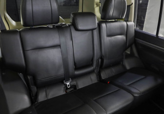 Подержанный автомобиль Mitsubishi Pajero 2014 года (26 фото)