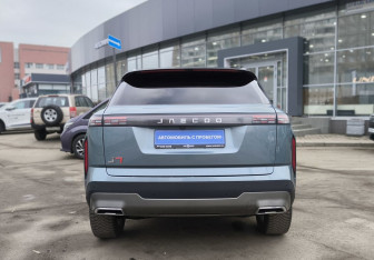 Подержанный автомобиль Jaecoo J7 2023 года (5 фото)