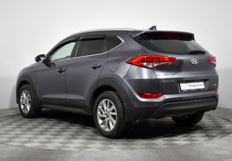 Подержанный автомобиль Hyundai Tucson 2017 года (7 фото)