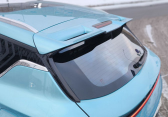 Подержанный автомобиль Geely Coolray 2023 года (11 фото)