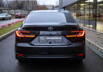 Подержанный автомобиль Toyota Camry Sedan 2024 года (5 фото)