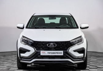 Подержанный автомобиль LADA (ВАЗ) Vesta Sedan 2023 года (2 фото)